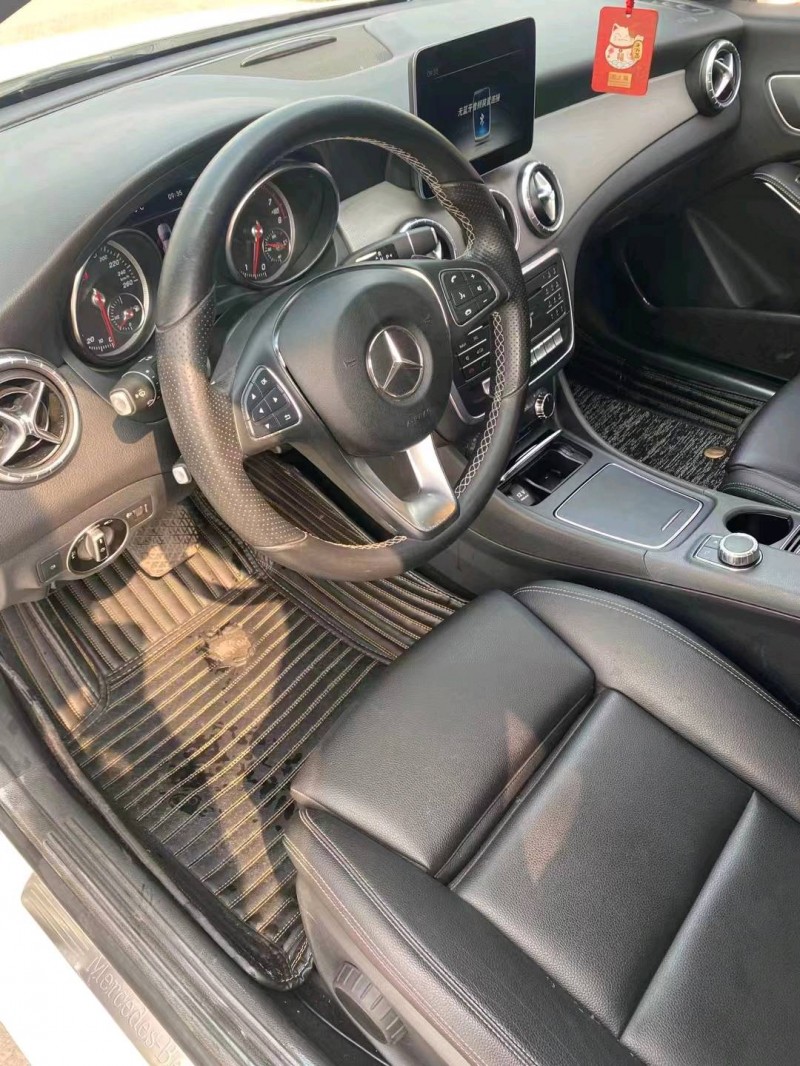 聊城18年奔驰CLA6