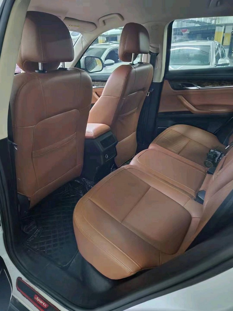 宜昌18年漢騰汽車X74