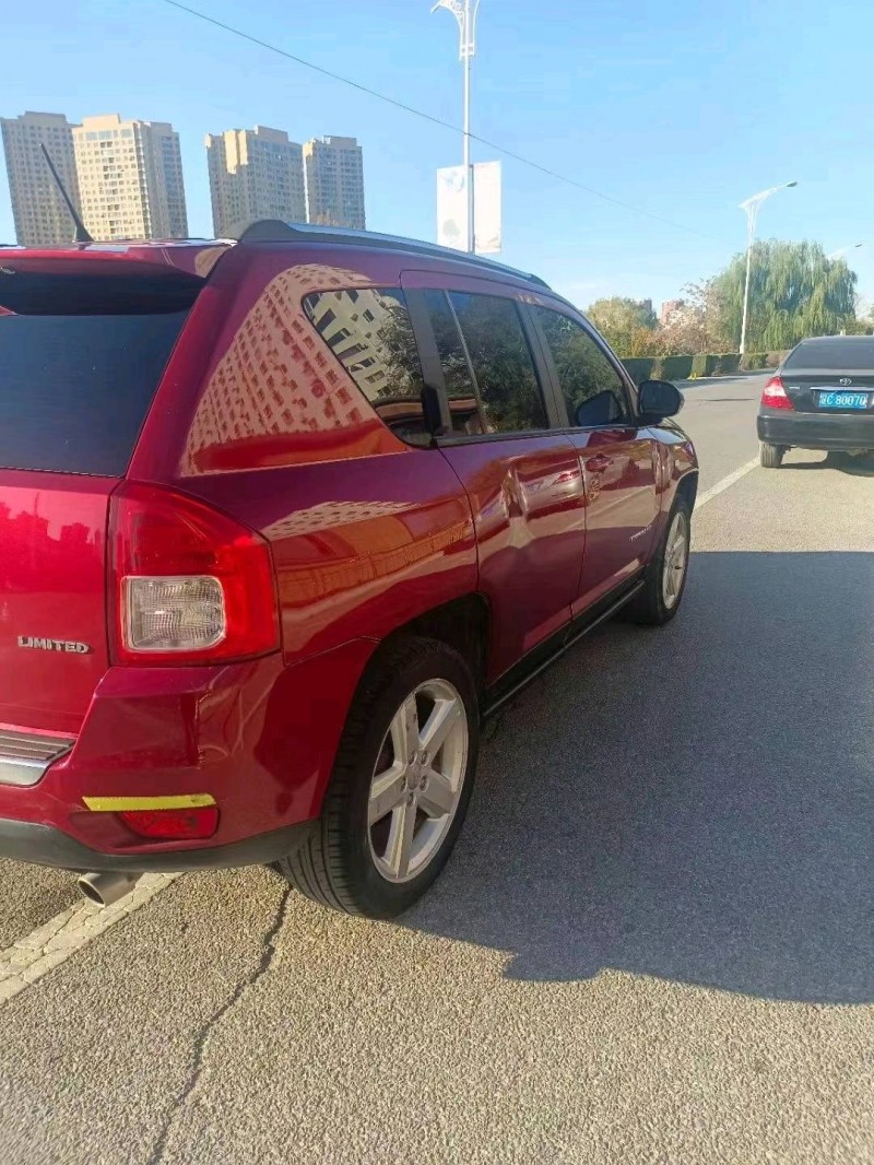 沈阳12年Jeep指南者4