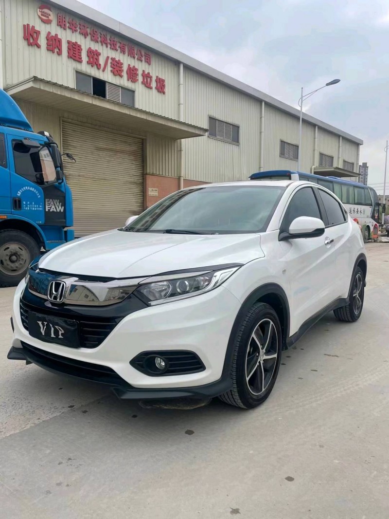 东莞22年本田缤智3