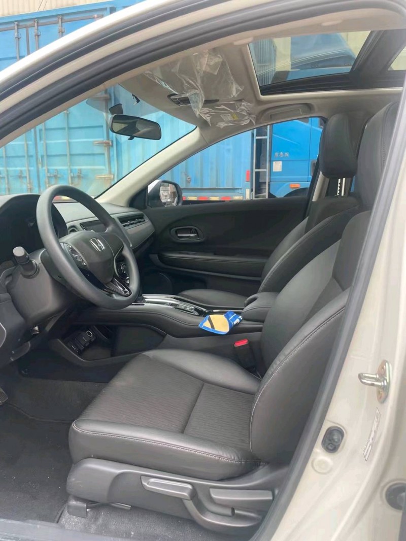 东莞22年本田缤智4