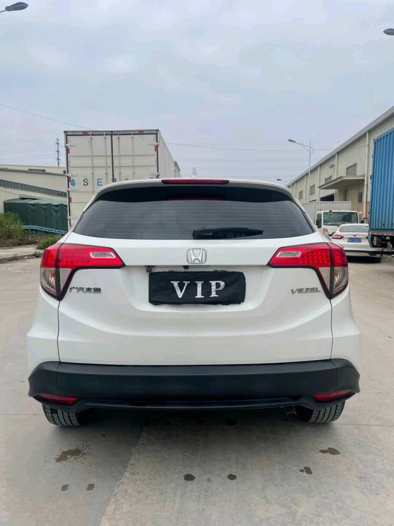 东莞22年本田缤智9