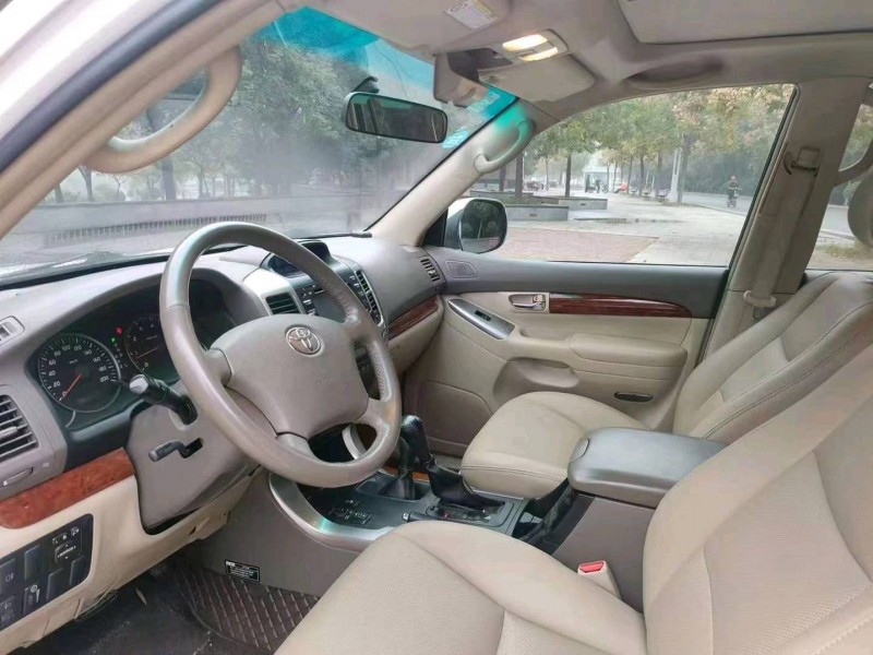 济宁08年丰田普拉多5