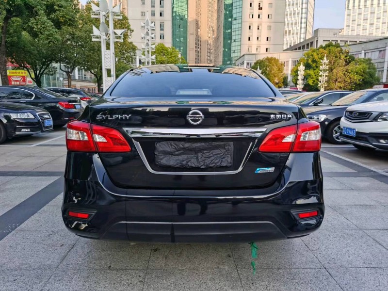 蘇州16年日產軒逸6