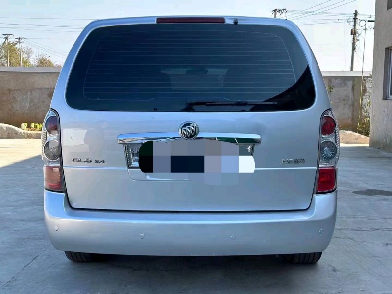 北京14年别克GL83