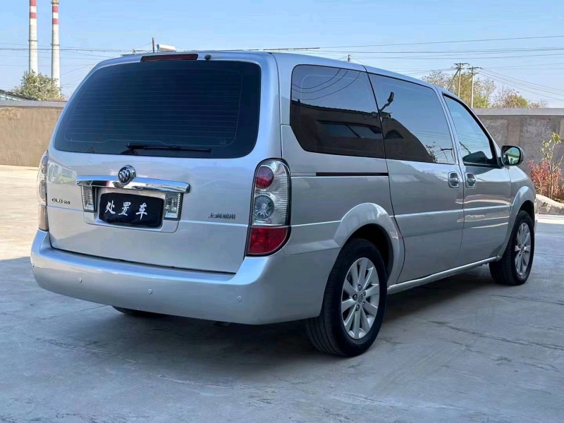 北京14年别克GL87