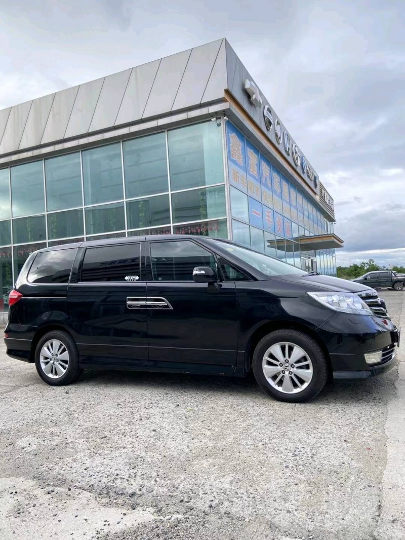 沈阳13年本田艾力绅4