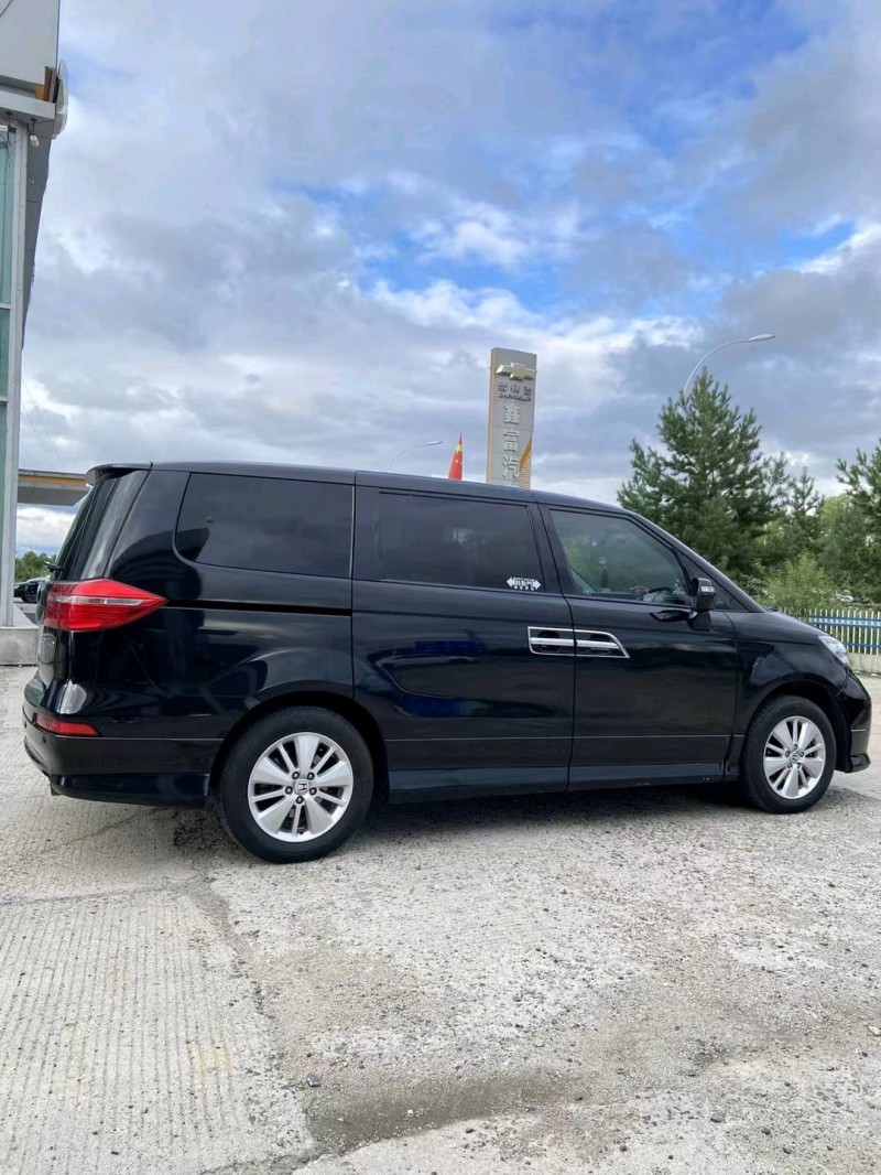 沈阳13年本田艾力绅3