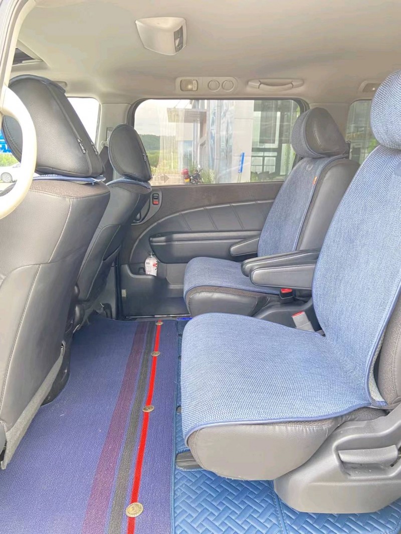 沈阳13年本田艾力绅2