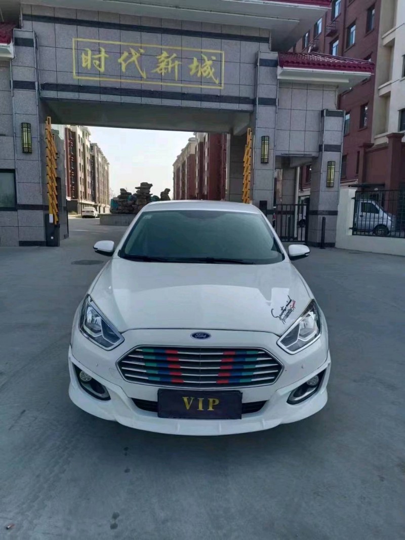 邯郸17年福特福睿斯9