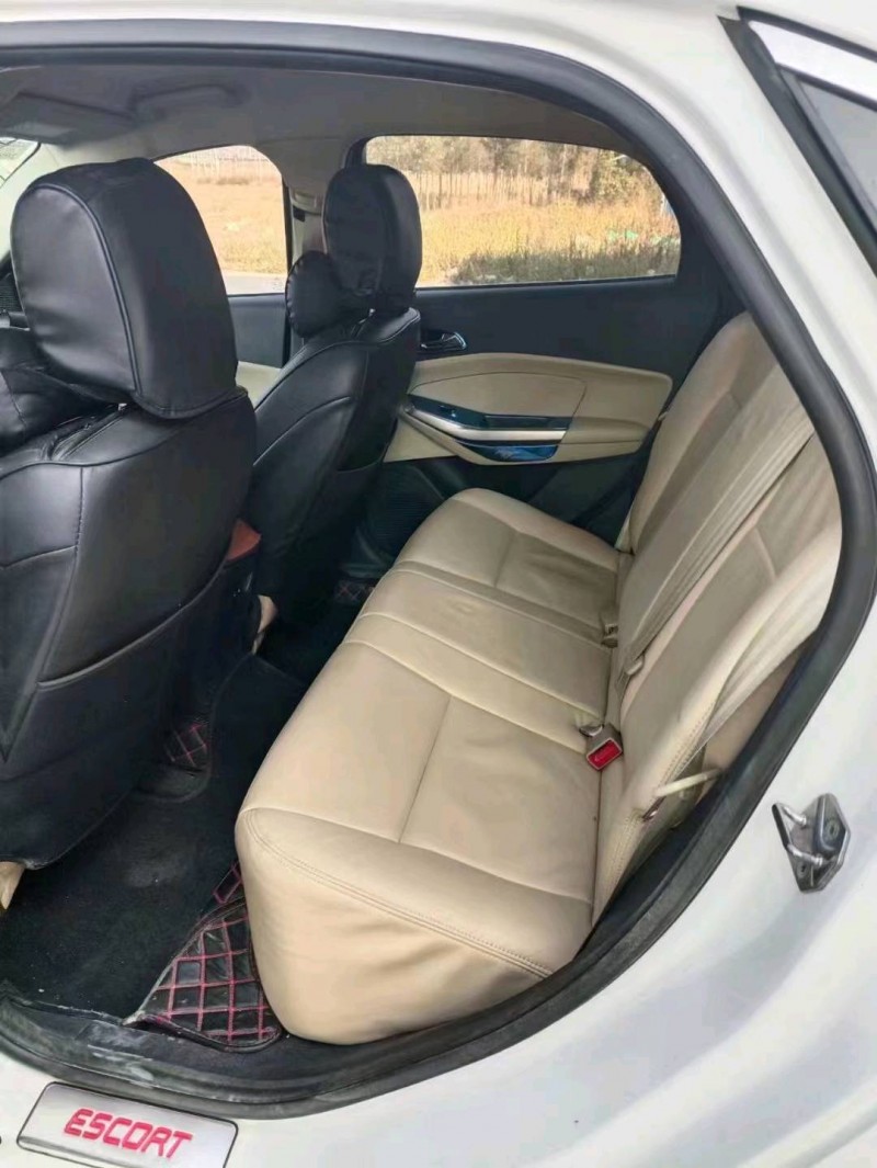 邯郸17年福特福睿斯6