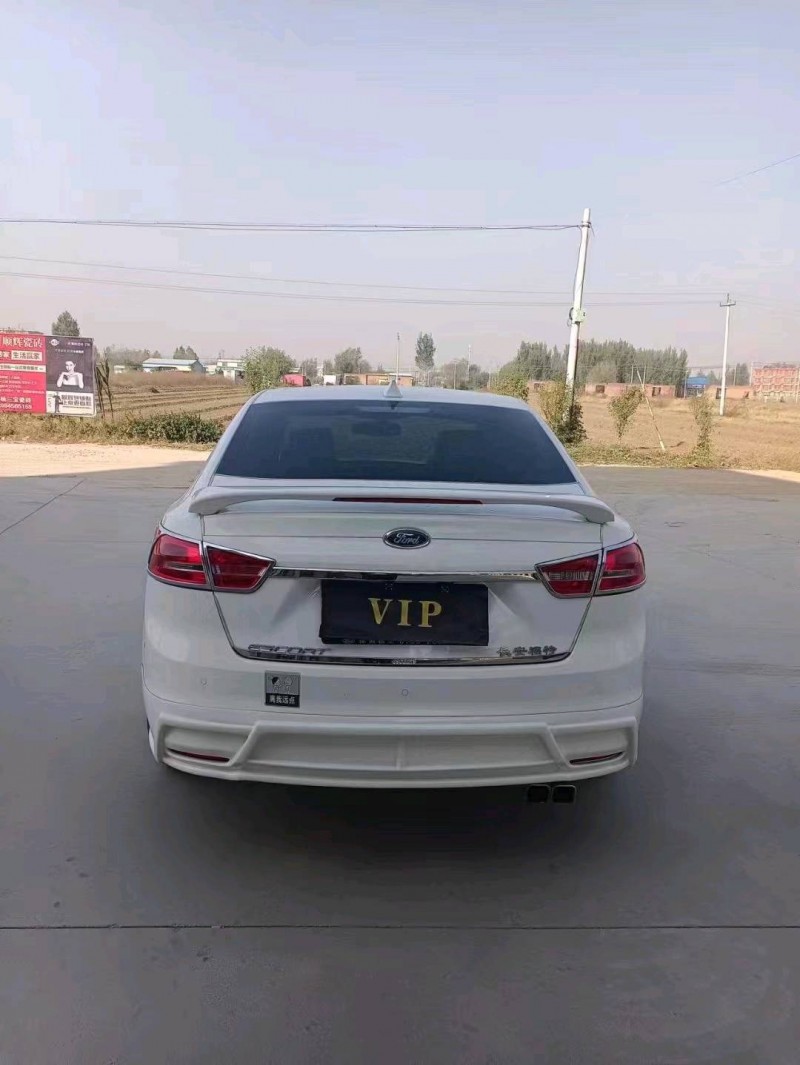 邯郸17年福特福睿斯5