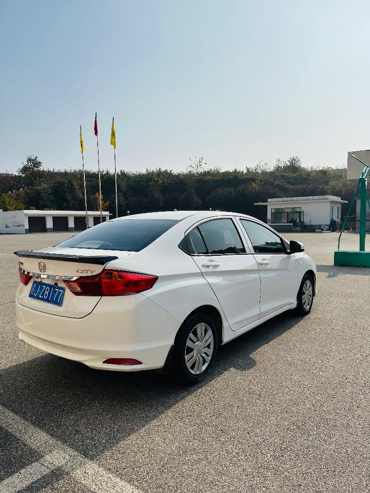 烟台16年本田锋范3