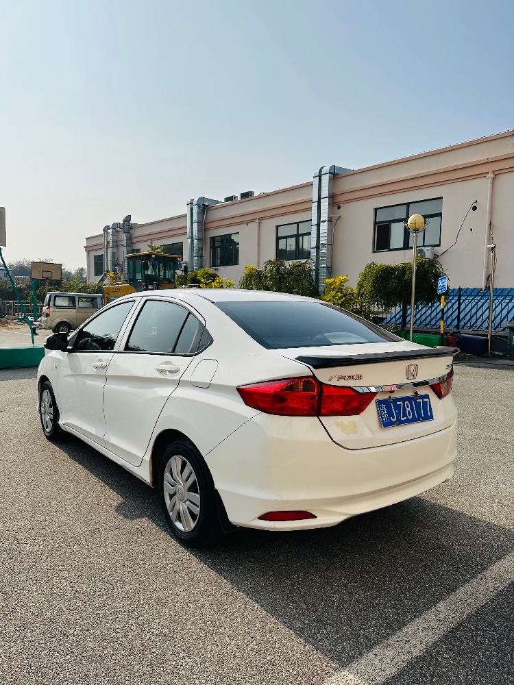 烟台16年本田锋范4