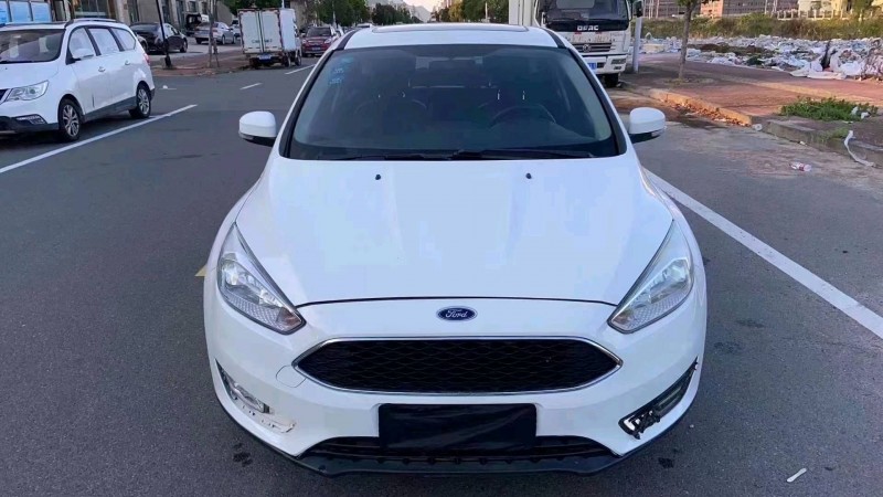 杭州16年福特福克斯9