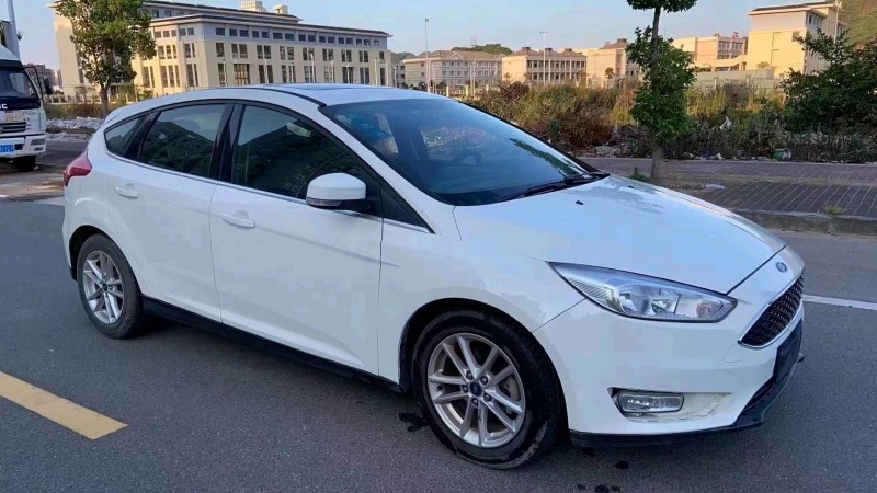 杭州16年福特福克斯7