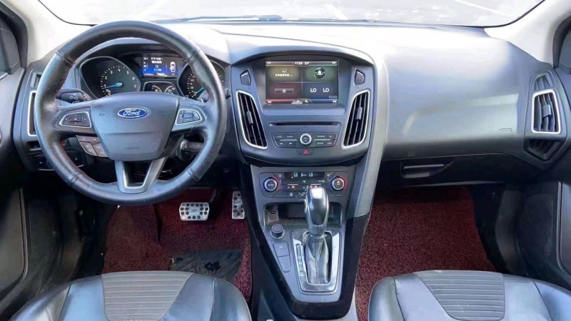 杭州16年福特福克斯5