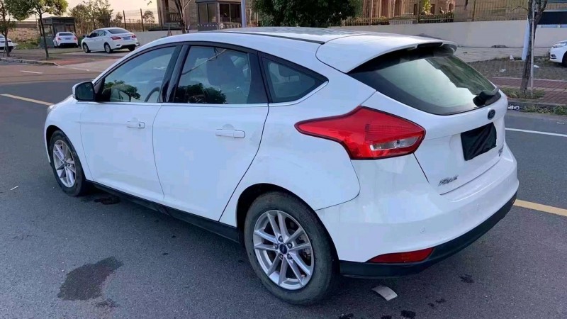 杭州16年福特福克斯3