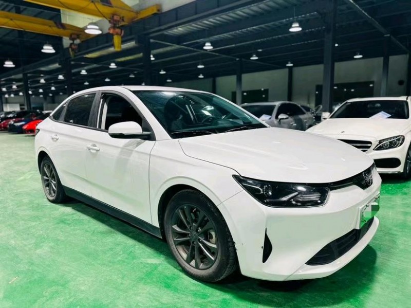 东莞22年威马汽车E52