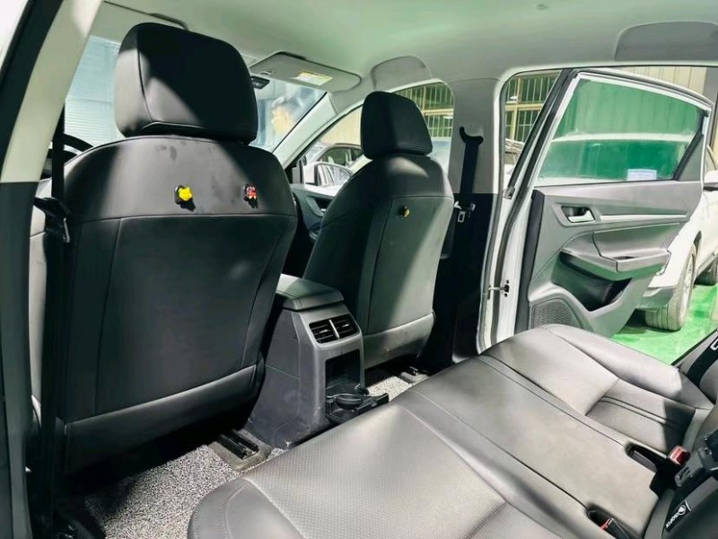 东莞22年威马汽车E54