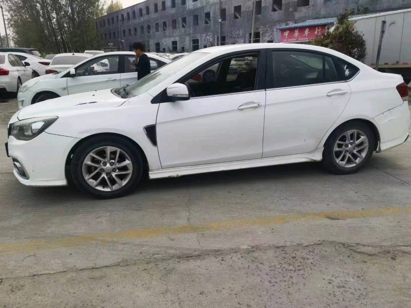 北京16年东南汽车V52