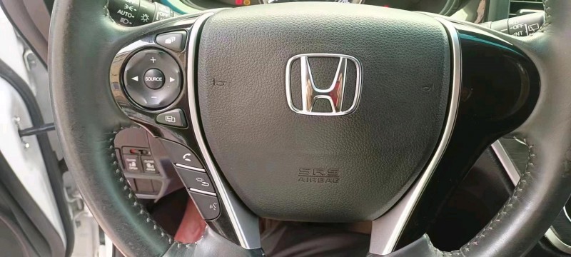 北京17年本田艾力绅8