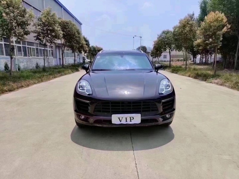 北京15年保时捷Macan1