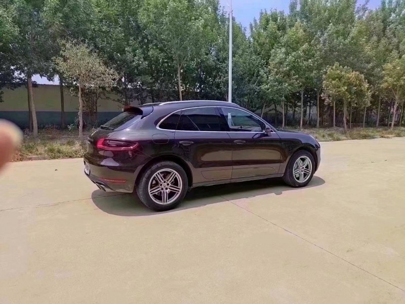 北京15年保时捷Macan4