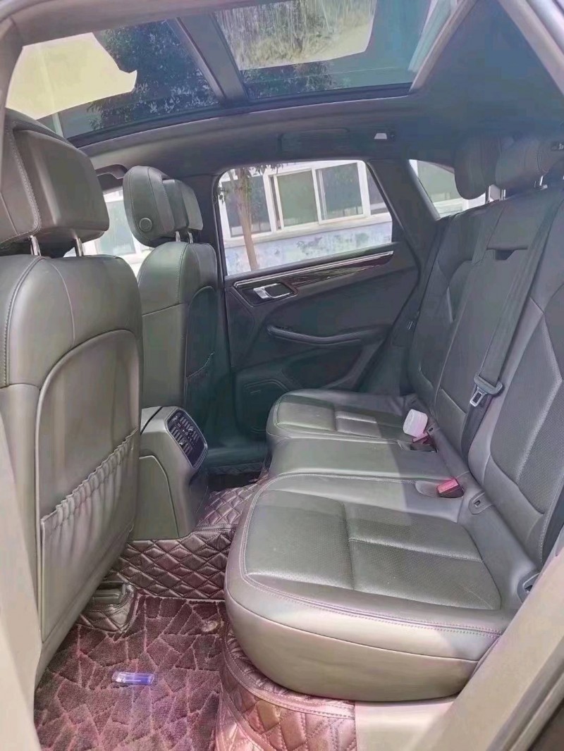 北京15年保时捷Macan7