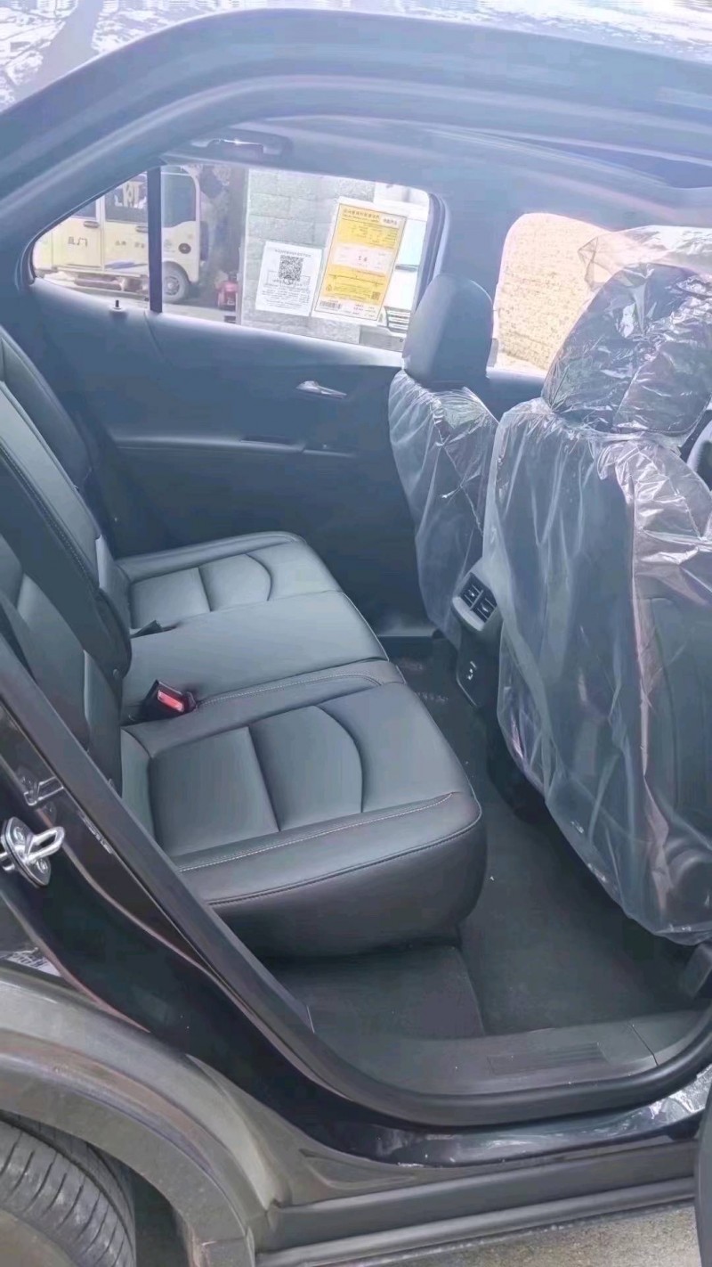 北京22年雪佛兰探界者7