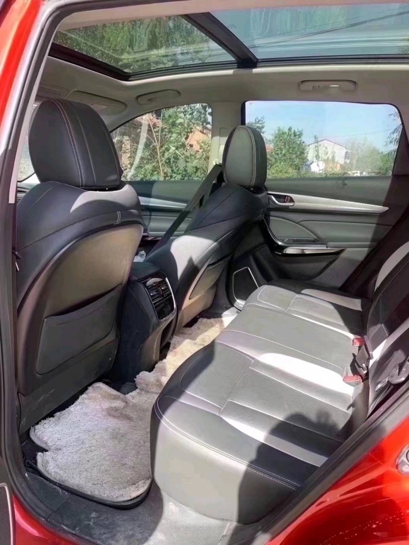 北京19年东风AX7pro7