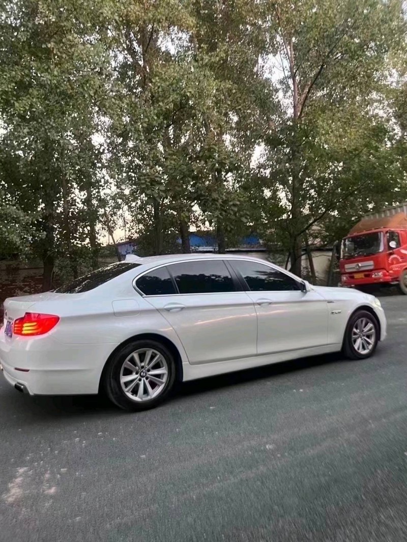 北京13年宝马5系3