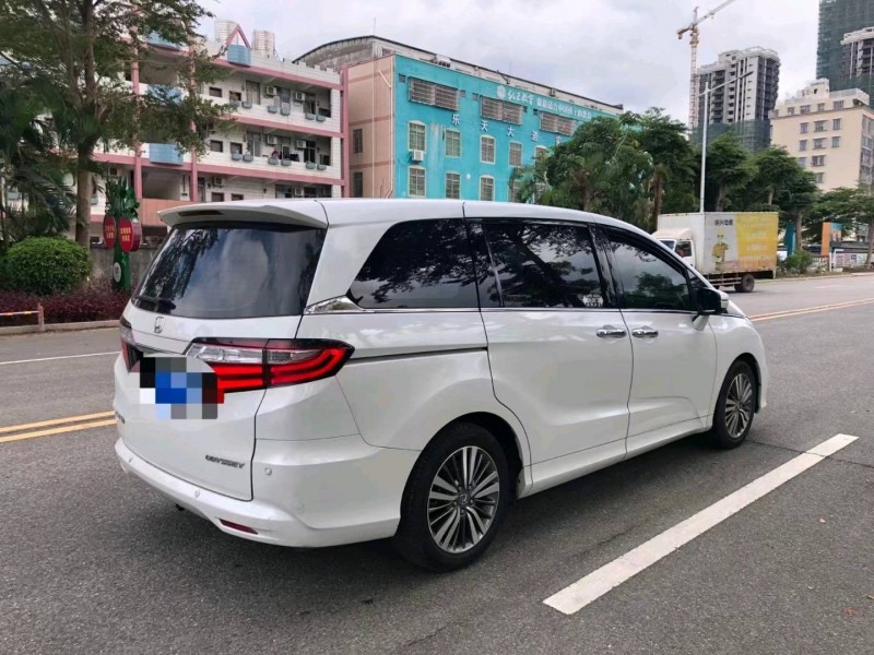 广州19年本田奥德赛5