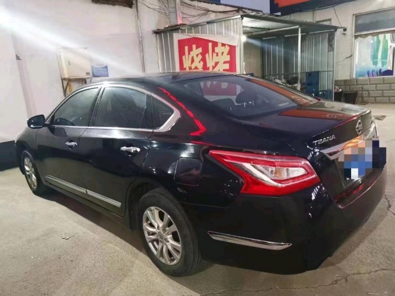 廊坊15年日产天籁7