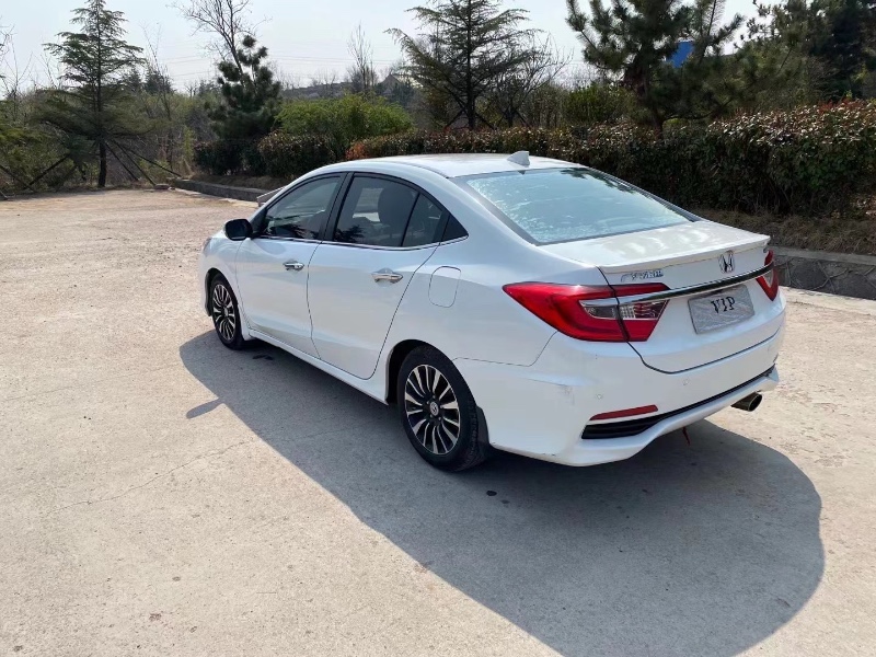 青岛15年本田凌派6