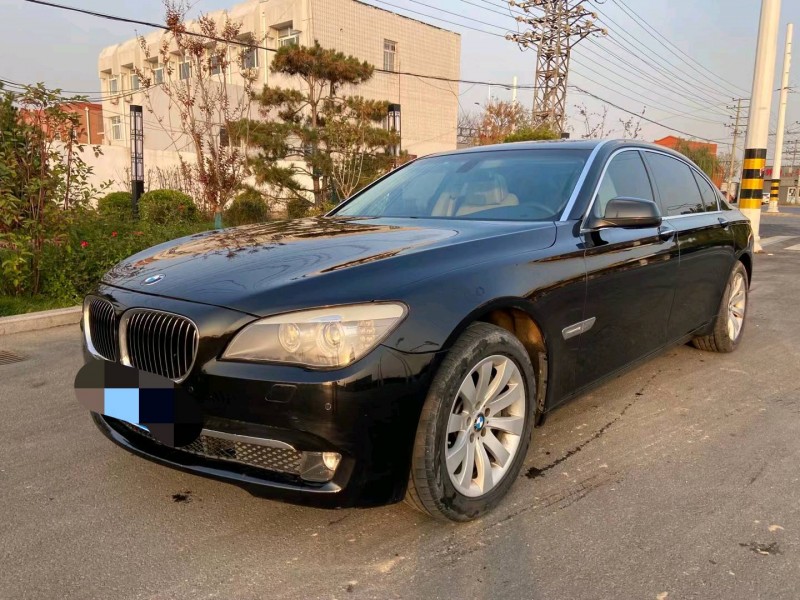 保定10年宝马7系2