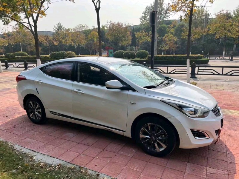 淮南17年现代朗动6