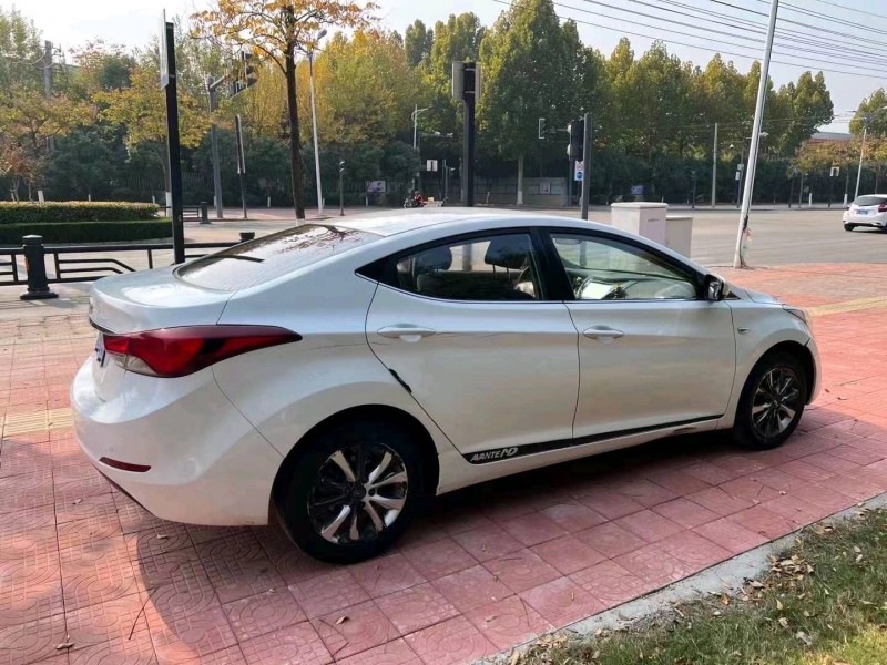 淮南17年现代朗动2