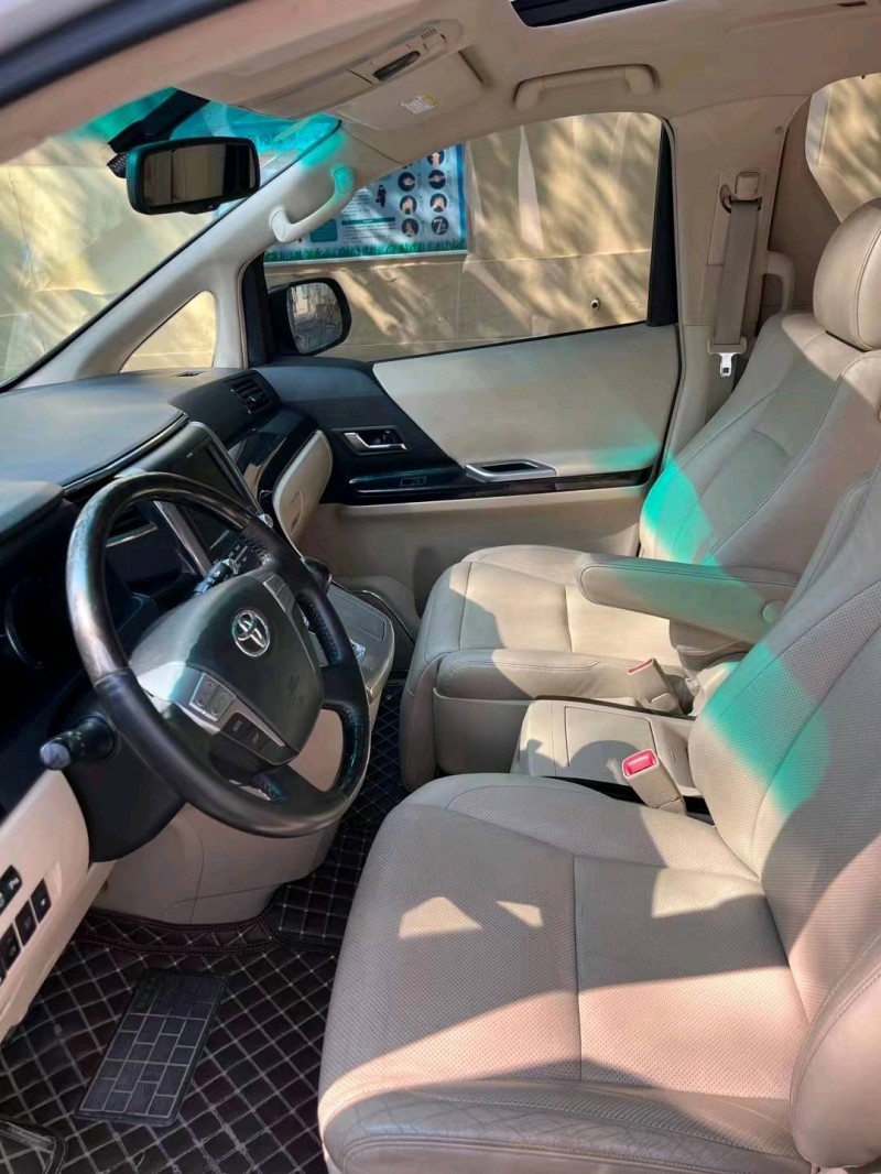 廊坊14年丰田埃尔法5