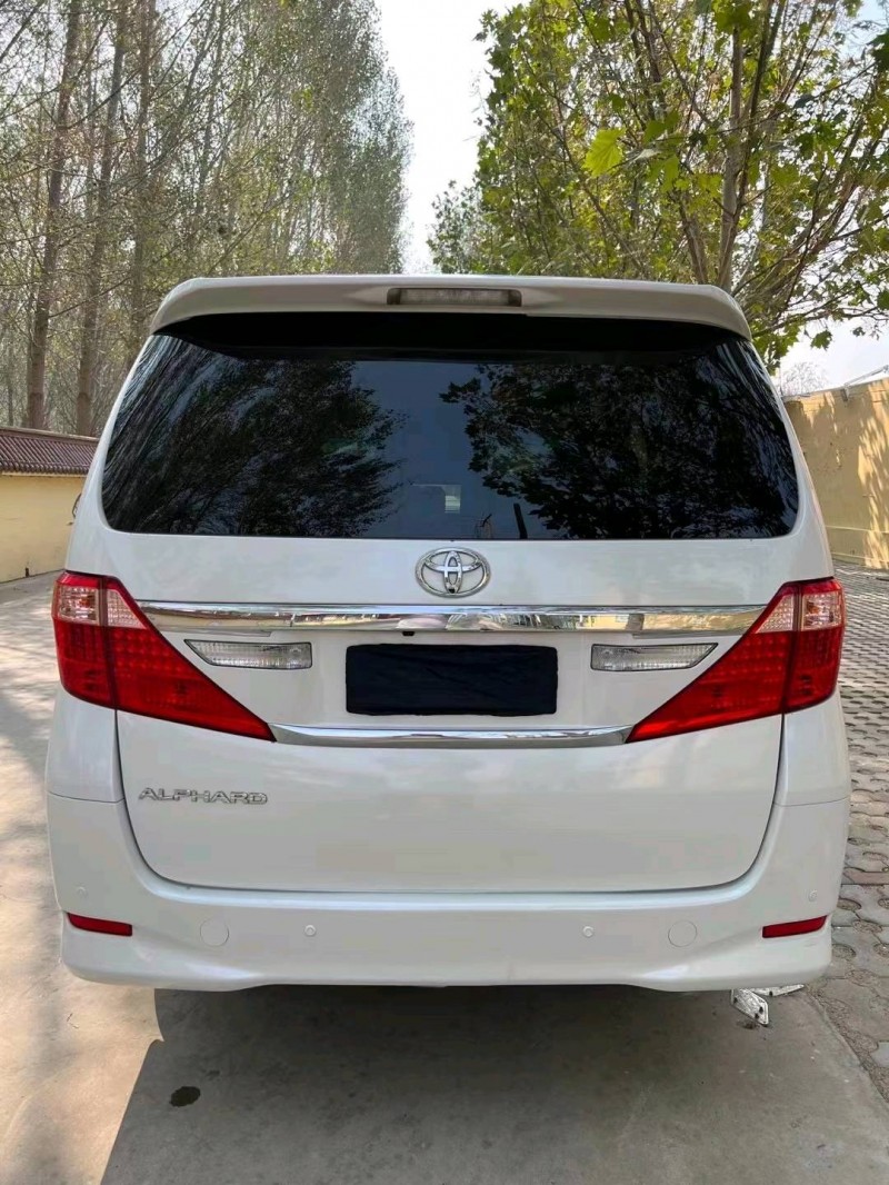 廊坊14年丰田埃尔法9