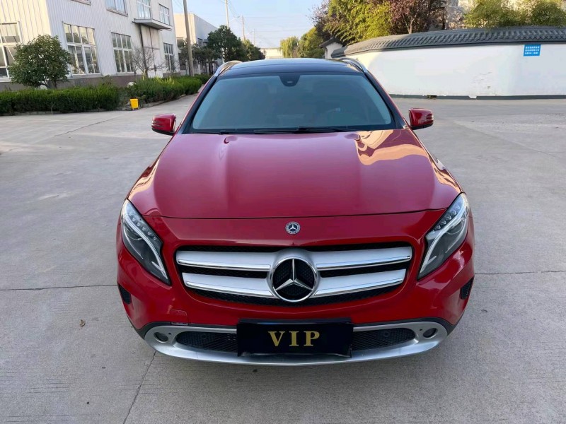 徐州16年奔驰GLA1