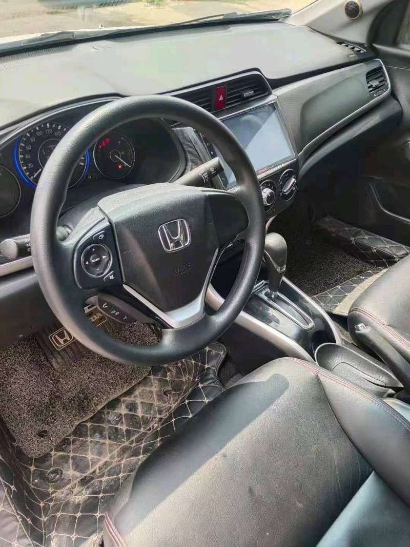 石家庄17年本田凌派9
