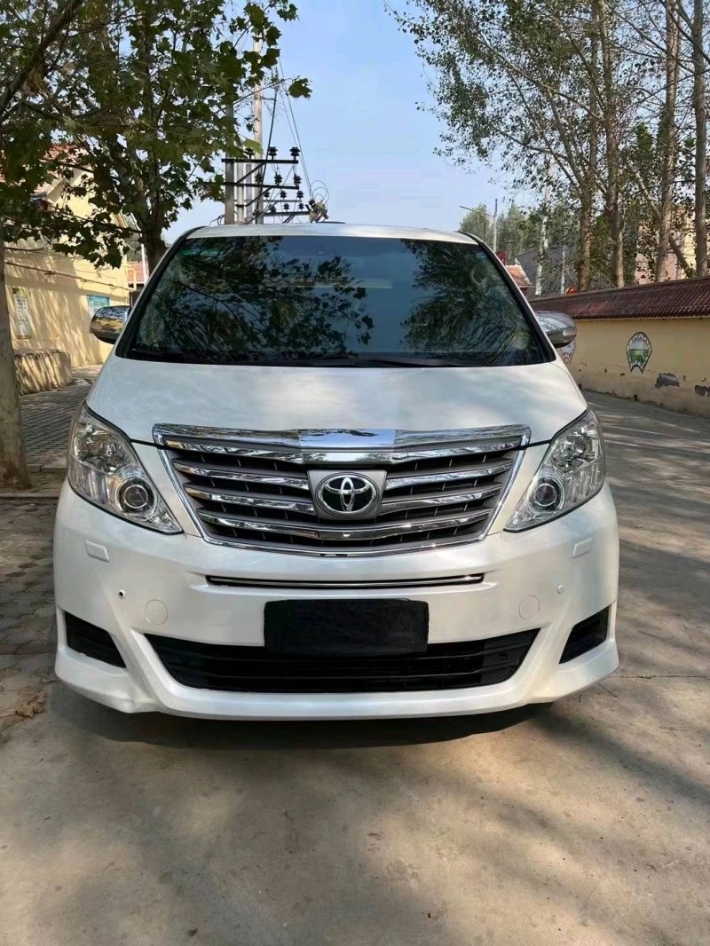 廊坊14年丰田埃尔法8