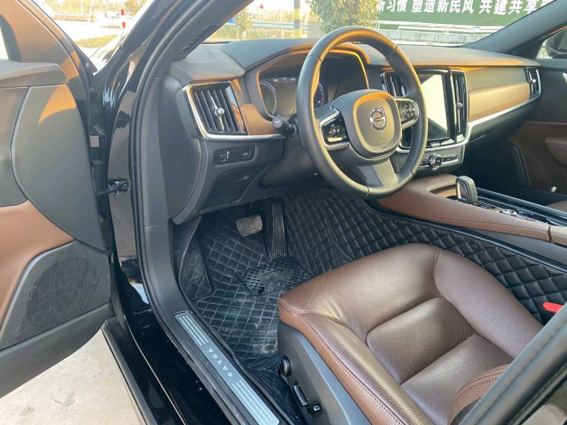 徐州20年沃尔沃S905