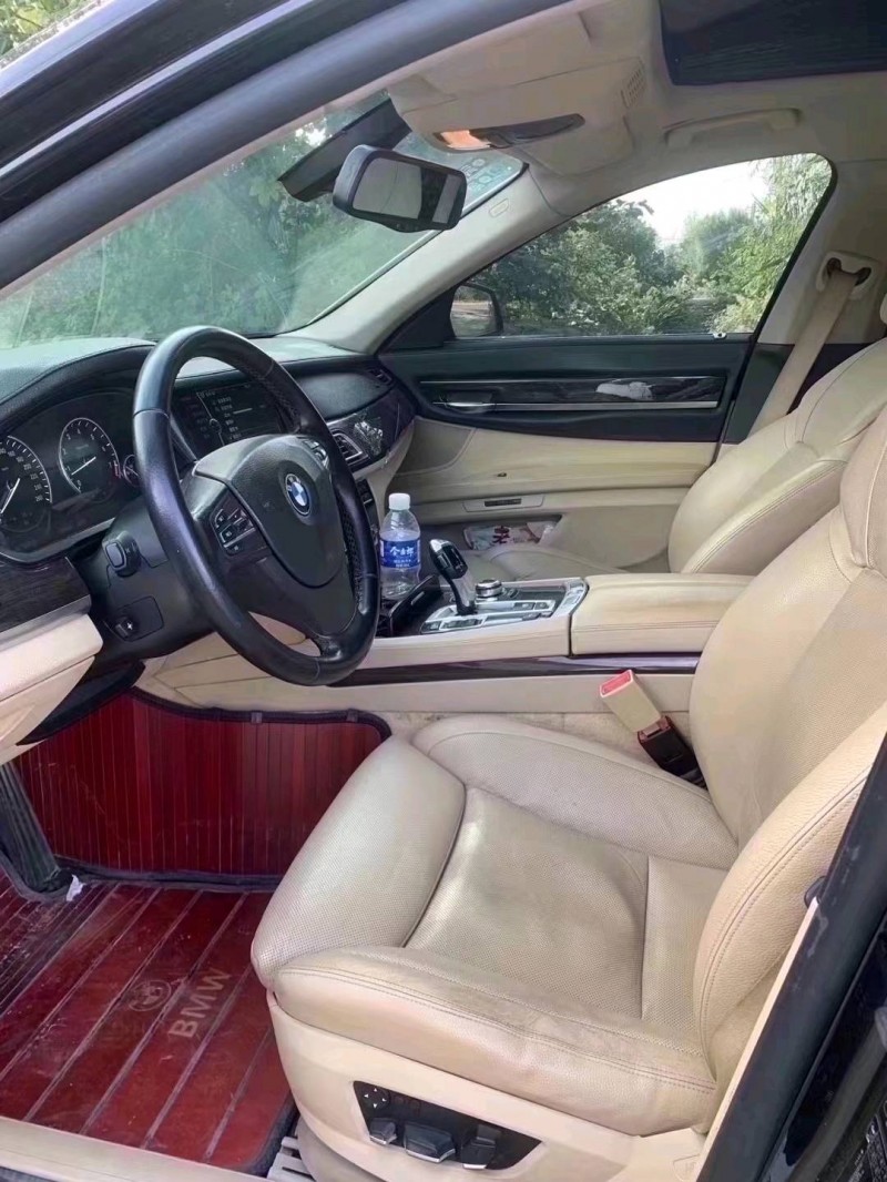 北京10年宝马7系7