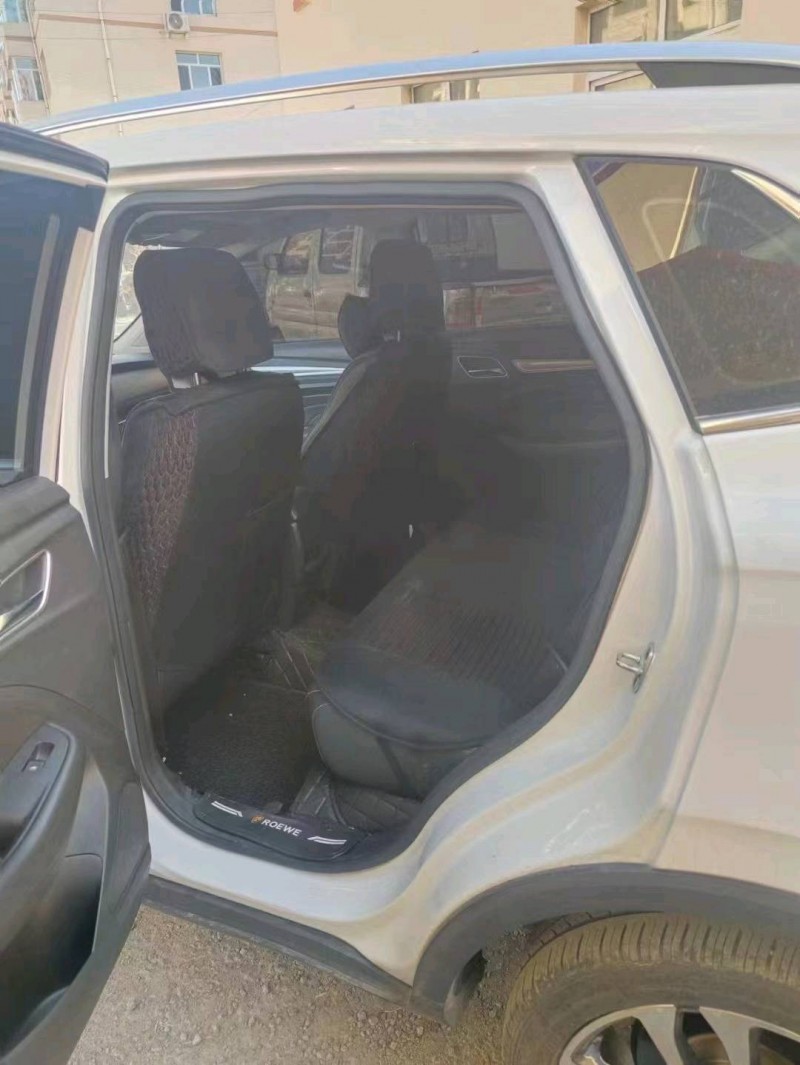 邯郸19年荣威RX35