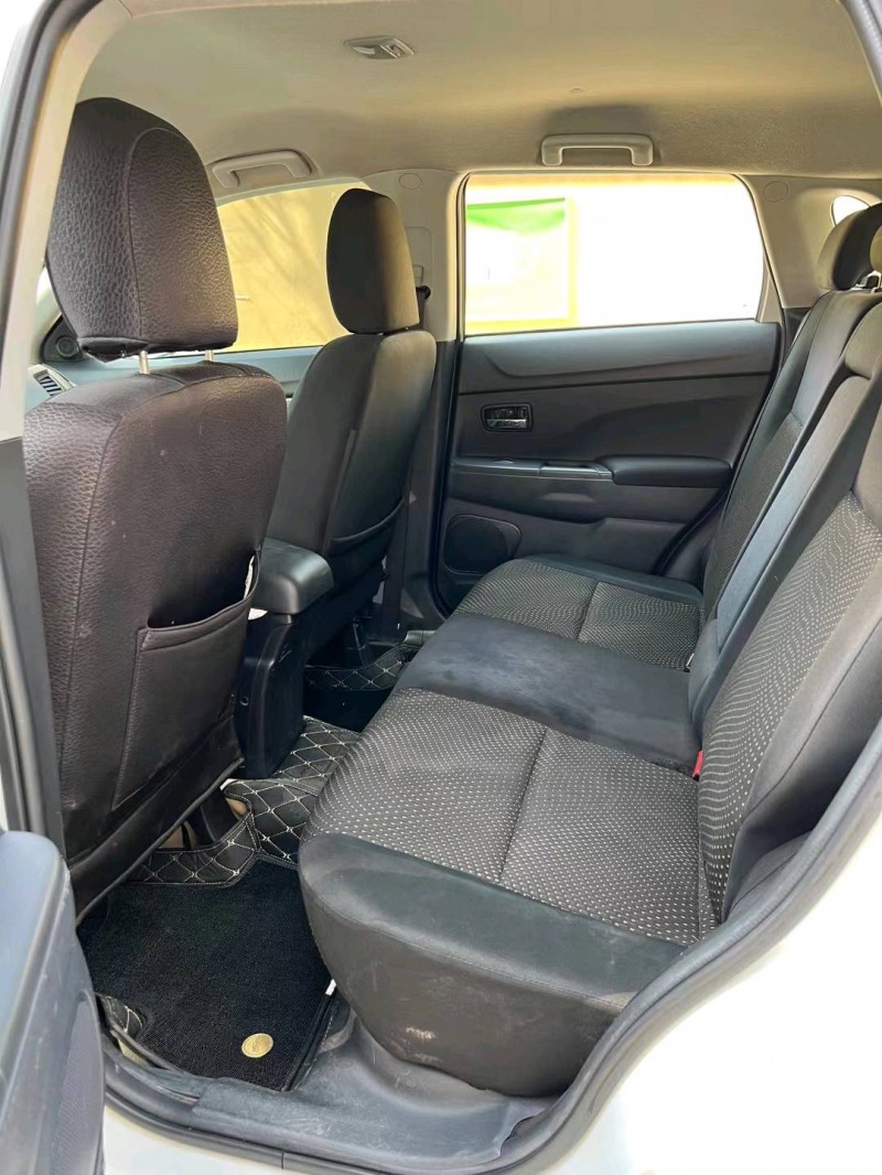 廊坊14年三菱劲炫2