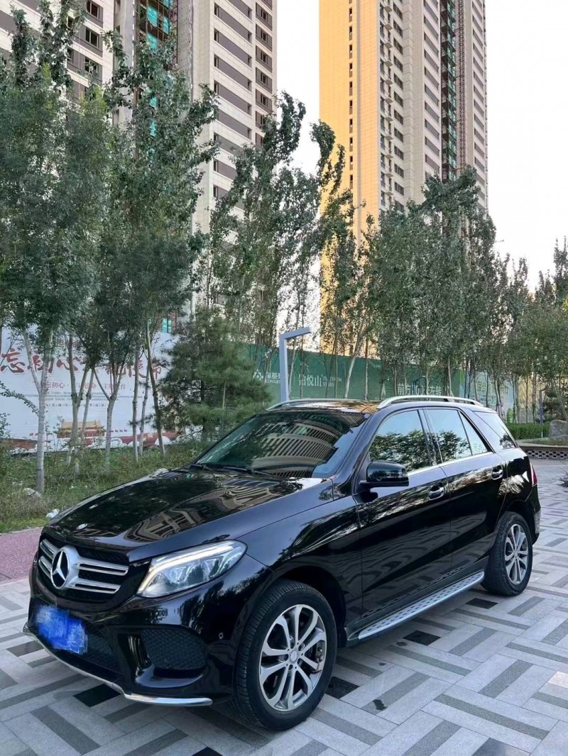 保定16年奔驰GLE3