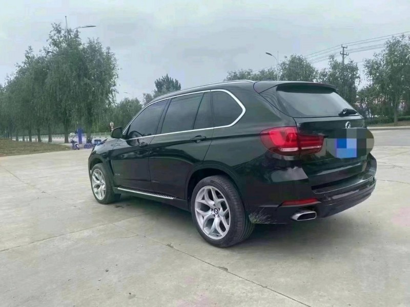 青岛14年宝马X57