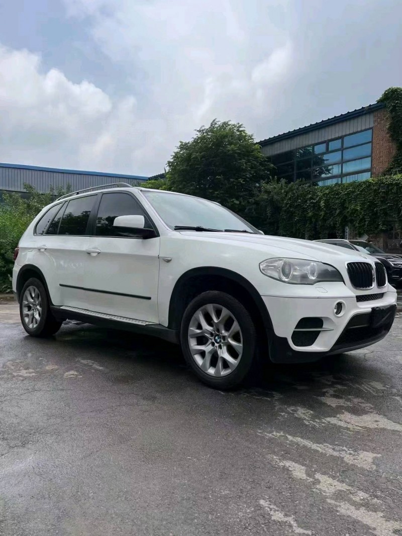 沈阳12年宝马X57